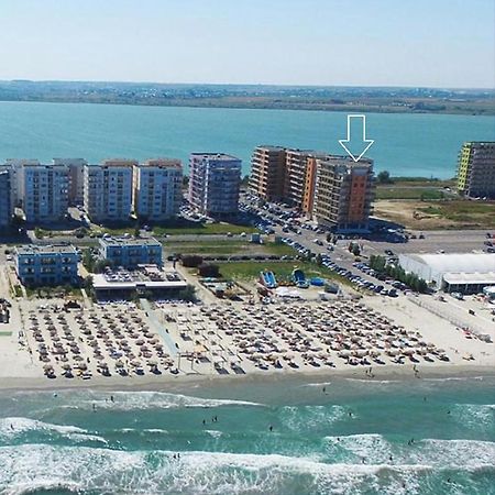 Ella Summerland Mamaia Bagian luar foto