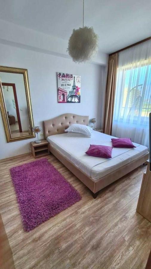 Ella Summerland Mamaia Bagian luar foto