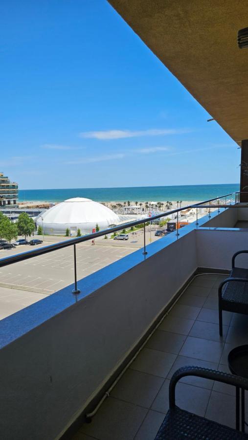 Ella Summerland Mamaia Bagian luar foto