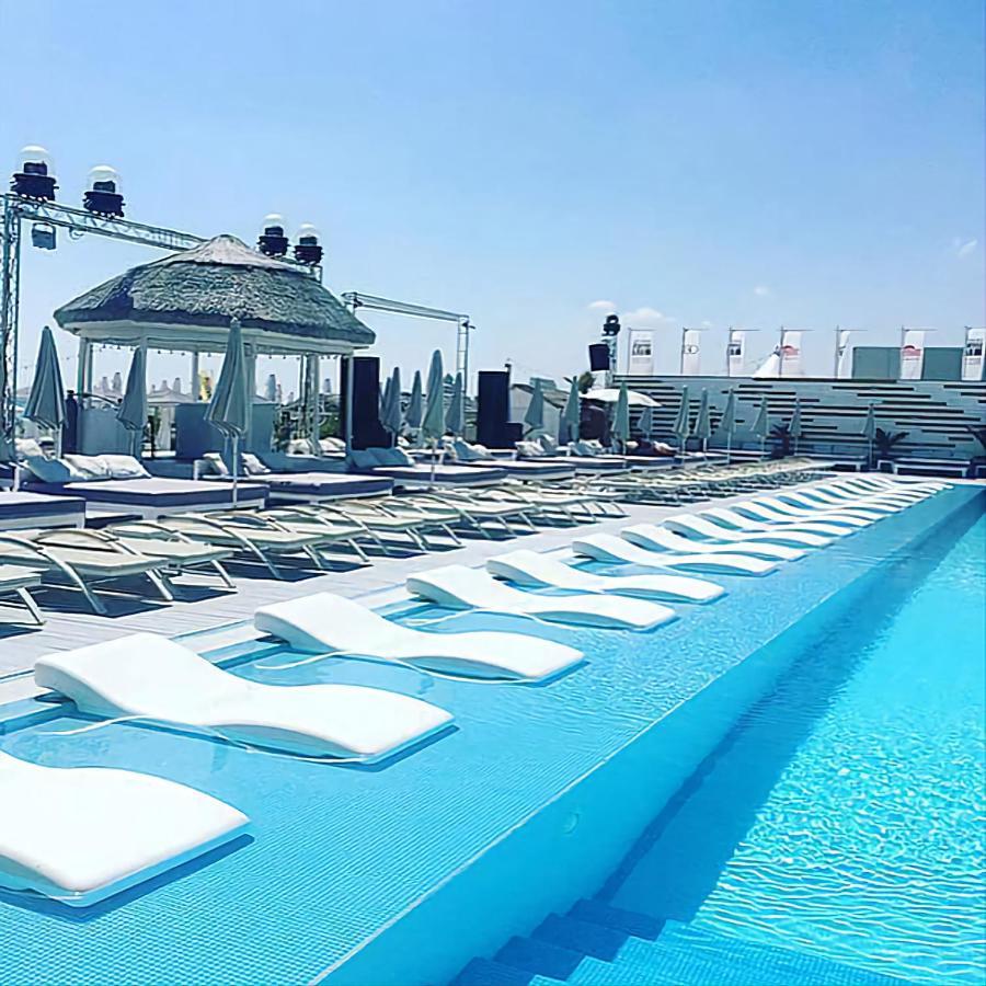 Ella Summerland Mamaia Bagian luar foto