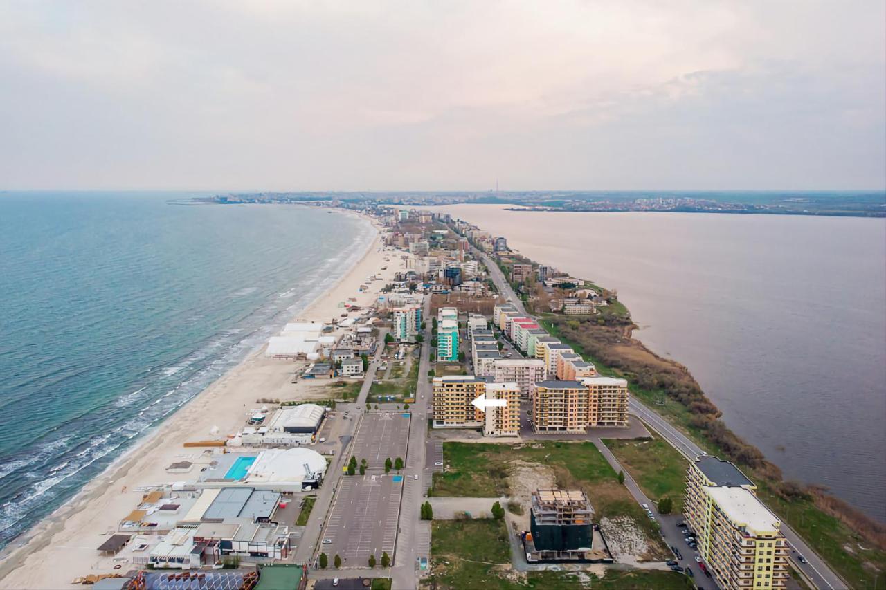 Ella Summerland Mamaia Bagian luar foto