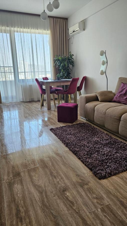 Ella Summerland Mamaia Bagian luar foto